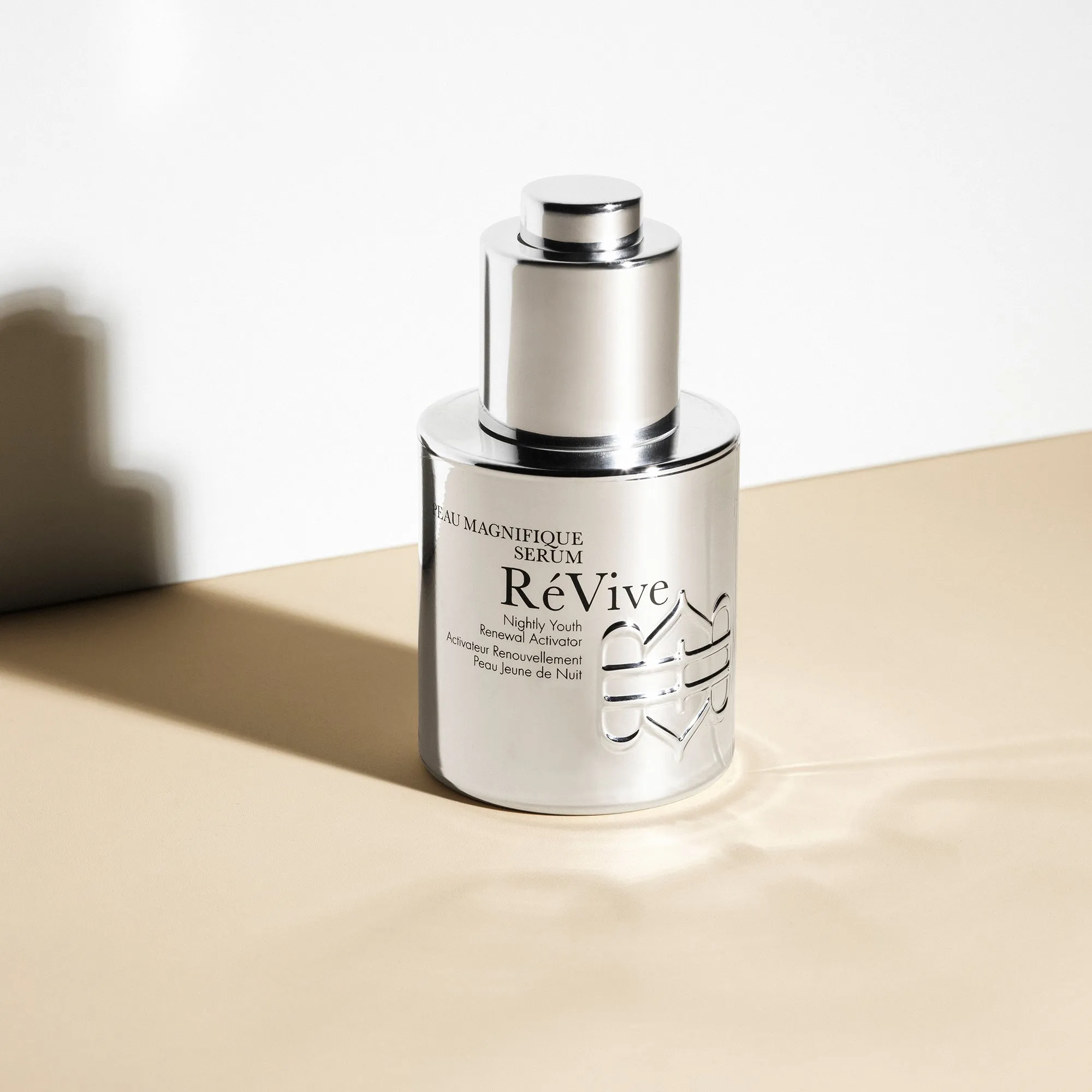 Peau Magnifique Serum / Nightly Youth Renewal Activator